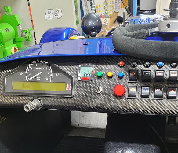 Cockpit 1